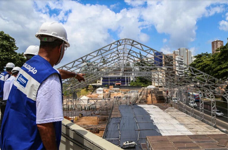 estruturas-dos-camarotes-para-o-carnaval-ja-estao-sendo-montadas